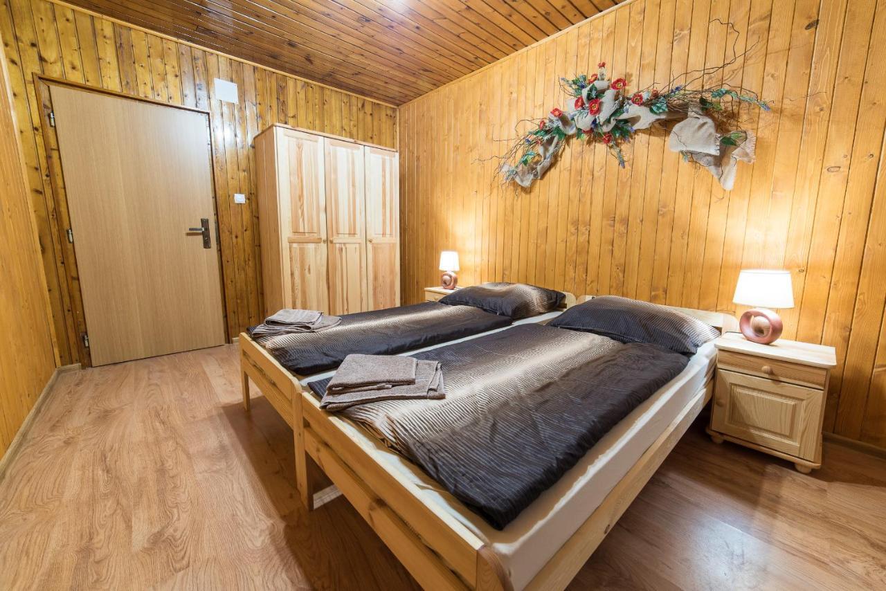 Apartmany Nizke Tatry - Krpacovo Dolna Lehota Exterior foto
